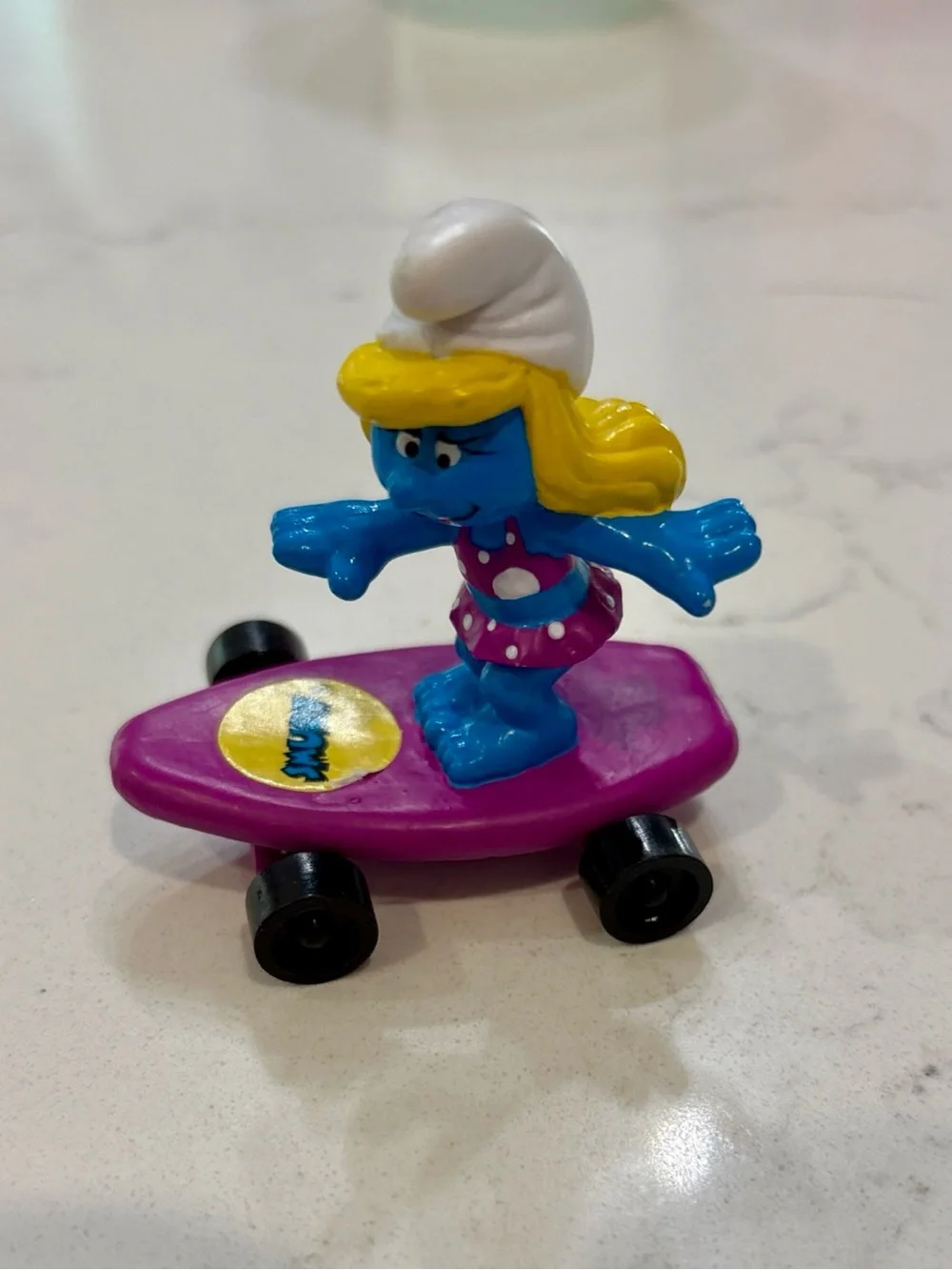 Hardees Smurfin’ Smurfs Skateboard Smurfette Vintage 1990 Peyo Applause Figurine